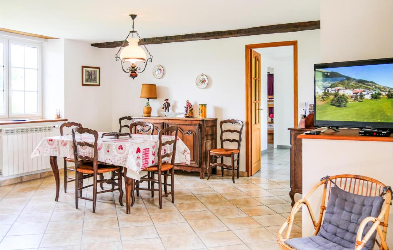 Gorgeous Apartment In Ponts With Wifi Exterior foto
